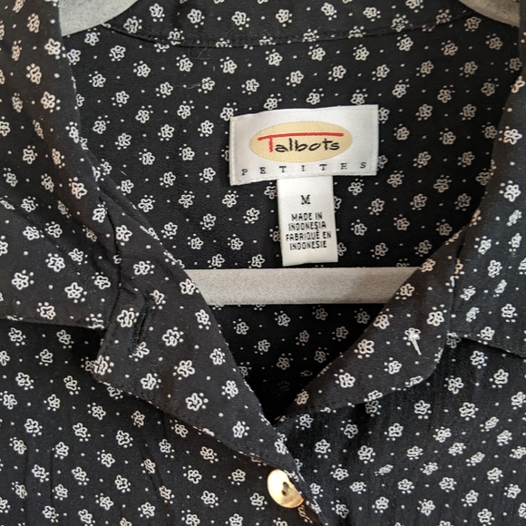 Vintage Floral Cropped Button Up - Picture 3 of 3